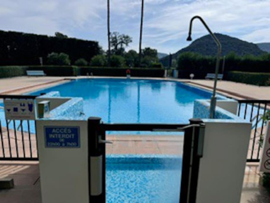 Studio 2Pers Piscine 10Min Plage Mandelieu エクステリア 写真