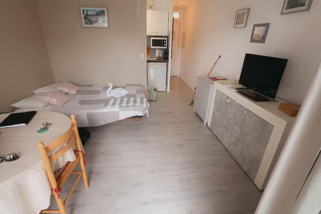 Studio 2Pers Piscine 10Min Plage Mandelieu エクステリア 写真