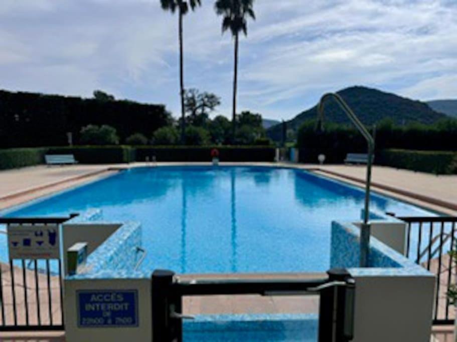 Studio 2Pers Piscine 10Min Plage Mandelieu エクステリア 写真